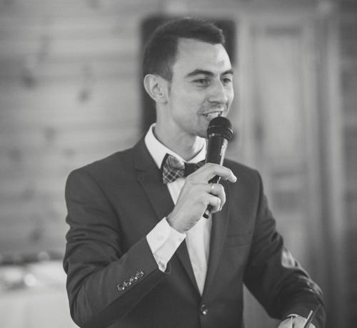 Renginių vedėjas Justinas Kupstas