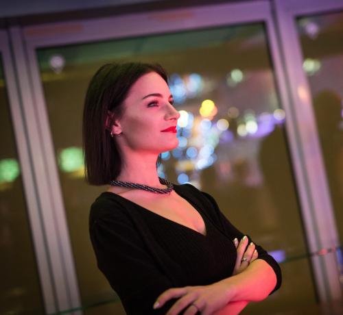 Renginių vedėja Simona Čėsnaitė