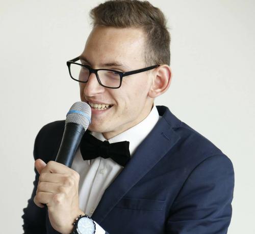 Renginių vedėjas Viktoras Jermolovas